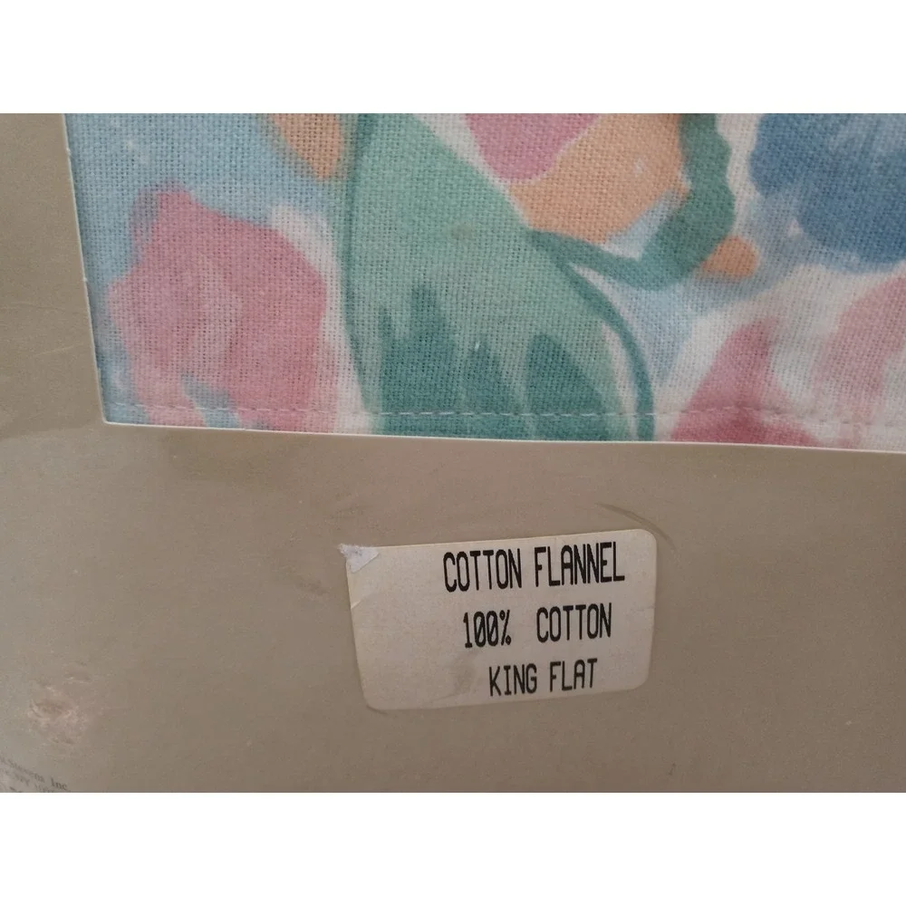 NOS Vintage Westpoint Stevens King Flat Sheet‎ Cotton Flannel Floral Irregular